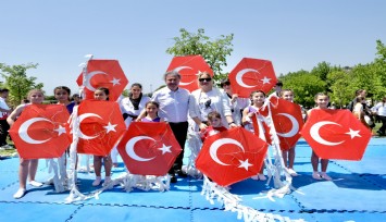 Bornova şenliklerle renkleniyor