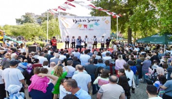 Bornovalılılar Çamdibi’ndeki renkli şenlikte buluştu