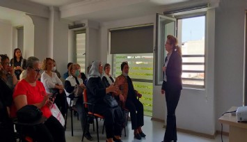 Çiğlili kadınlara ‘Sağlıklı Yaş Alma’ semineri