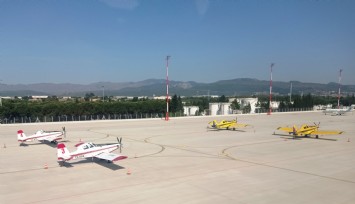 Yangın söndürme uçakları İzmir’e geldi