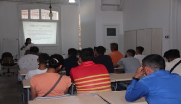 Konak Gençlik Destek Merkezi’nde bağımlılık mücadelesi