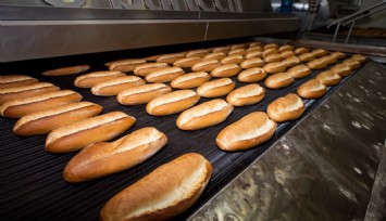 İzmir Büyükşehir Belediyesinden dar gelirliye 9 milyon ekmek