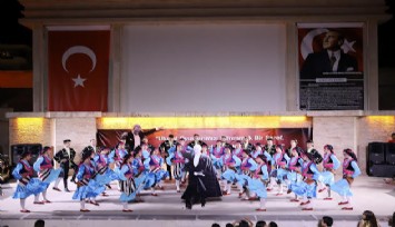 Menderes'te Anadolu ezgileri