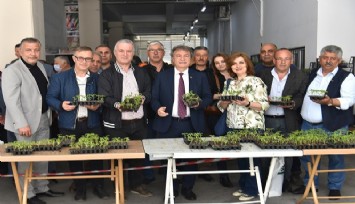 Bornova Belediyesinden yerel üreticiye yerinde destek