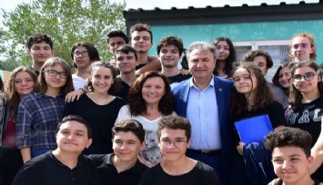 Bornova Belediyesinden üniversiteli olacak öğrencilere önemli destek