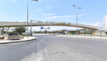 Konak’taki yaya üst geçidinde bakım çalışmaları başlıyor