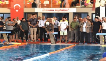 Çamdibi’nde yüzme keyfi başladı:  İlk kulaç, milli yüzücüden