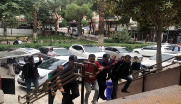 İzmir'de kalbinden bıçaklanan genç hayatını kaybetti 