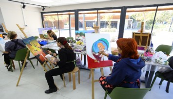 Bayraklı’da resim kursuna büyük ilgi