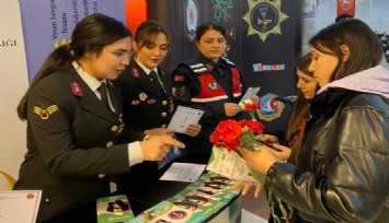 İzmir jandarması anneleri bilgilendirdi