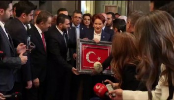 Akşener’i kızdıran soru: Sinan Aygün’ü soran gazeteciyi azarladı
