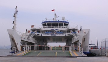 İzmir’de arabalı vapur seferleri iptal edildi