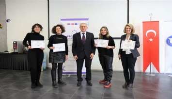 ‘Kadın’ istihdamı için İzmir’den Avrupa’ya örnek adım