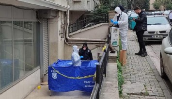 Yeni doğan bebeğini 4’üncü katın penceresinden attı