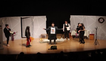 Kınıklı gençler 2023 yılı gençler arası tiyatro yarışması’nda sahne aldı