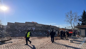 CHP İzmir İl Başkanı Aslanoğlu deprem bölgesinde