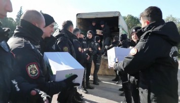 Gönüllü 225 polis İzmir’den deprem bölgesine gitti