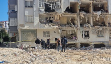 Hasan Alpargün’ün inşa ettiği tüm binalar hasarlı