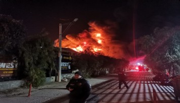 İzmir’de lastik bayisinde korkutan yangın