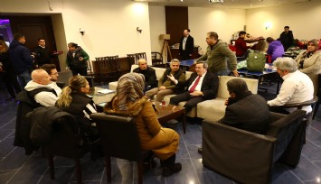 Batur’dan deprem mağduru vatandaşlara: Sizin için buradayız