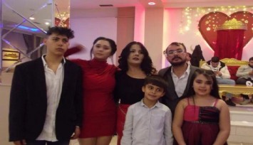 Gelin ve damat düğün gecesi depremde öldü