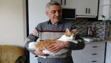 Rüyasına girdi, depremde mahsur kalan kedisini canı pahasına kurtardı