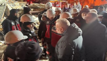 Deprem bölgesine İzmir’den ilk onlar gitti: “Neyle karşılaşacağımızı bilmeden yola çıktık”