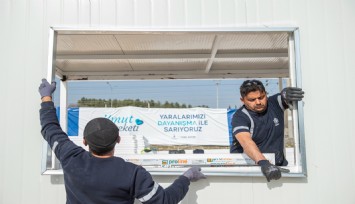 Kahramanmaraş’ta kurulacak konteyner kent için yoğun mesai sürüyor