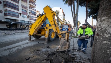 Deprem bölgesine su sağlamak için kesintisiz mesai