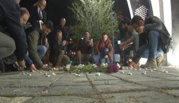 İzmirli depremzedeler asrın felaketinde hayatını kaybedenleri unutmadı