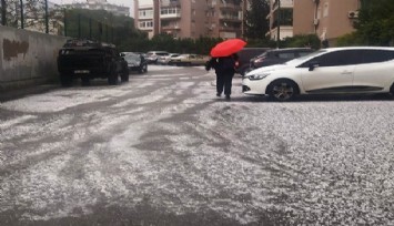 Karşıyaka bembeyaz: Dolu yağışı etkili oldu