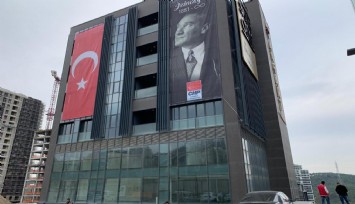 CHP İstanbul İl Başkanlık binasına silahlı saldırı