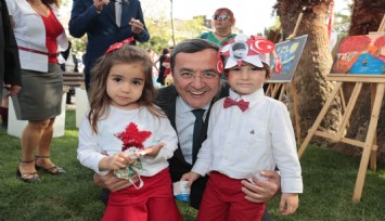 Konak’ın parklarında 23 Nisan coşkusu