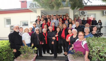 Gaziemirli çınarların ikinci evi, Ata Evi