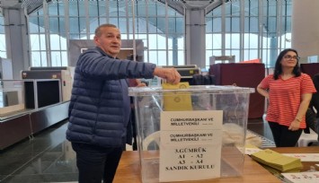 İstanbul Havalimanı’nda oy verme işlemi başladı