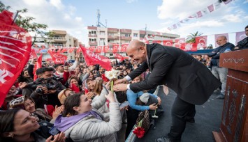 Başkan Soyer Kemalpaşa'da konuştu: Sandıktan gümbür gümbür demokrasi çıkacak