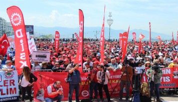 1 Mayıs, İzmir’de coşkuyla kutlandı