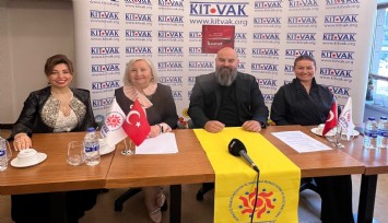 Şarkılarını kanser hastası çocuklara bağışladılar