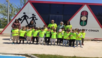 Aliağa’da öğrencilere trafik eğitimi