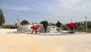 Görece’de Kilit Parke Çalışması