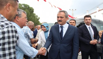 Bakan Özer’den İzmir’e müjdeler