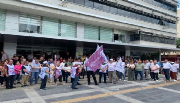 Karşıyaka Belediyesi’nde maaş krizi devam ediyor, Personeller eylemde