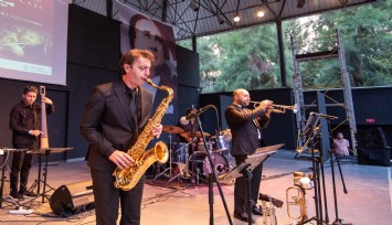 Bornova’da Caz rüzgarı