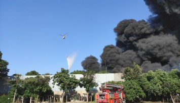 Manisa’da yangın idari binaya da sıçradı