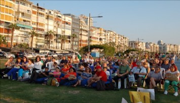 İzmir Şiir Hatları buluşması şölenle tamamlandı