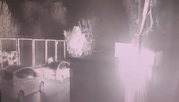 İş yerinin kundaklanması ve oto hırsızlığı girişimi kamerada