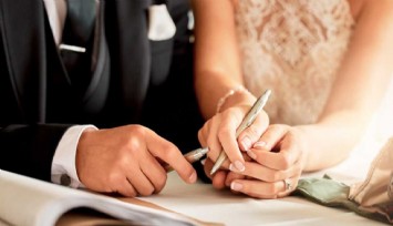 Evlenen çiftlerin sayısı 2023 yılında geriledi