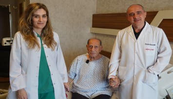 Kalbi durmadan yapılan bypass ile sağlığına kavuştu