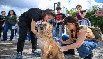 Bornova’da can dostlar için el ele