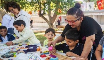 Bornova’da kitapların ışığında kültür şöleni